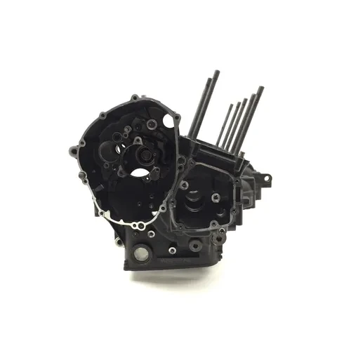 2010 Yamaha YZF R1 Upper Lower Center Cases Case 3479  14B-15100-09-00 6