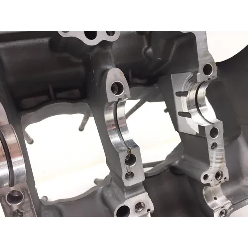 2010 Yamaha YZF R1 Upper Lower Center Cases Case 3479  14B-15100-09-00 12