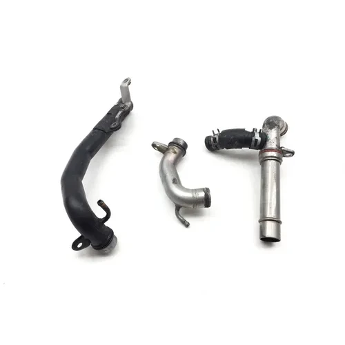 2010 Yamaha YZF R1 Engine Radiator Cooling Hoses 3479 4