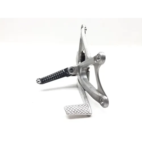 2010 Yamaha YZF R1 Right Rearset Brake Bracket Foot Peg 3479  14B-27443-00-00 x 2