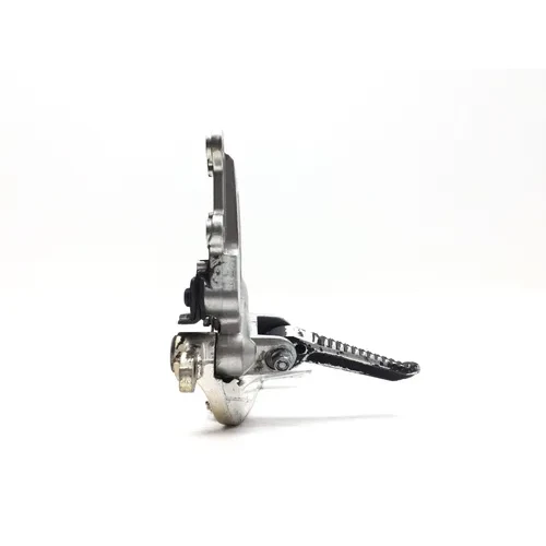 2010 Yamaha YZF R1 Right Rearset Brake Bracket Foot Peg 3479  14B-27443-00-00 x 4