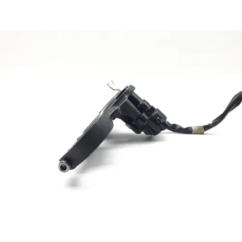 2010 Yamaha YZF R1 Upper Triple Tree Top Fork Clamp 3479  14B-23435-10-00 x 4