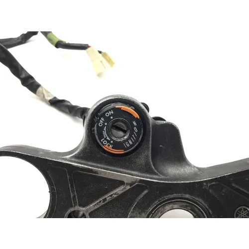 2010 Yamaha YZF R1 Upper Triple Tree Top Fork Clamp 3479  14B-23435-10-00 x 6