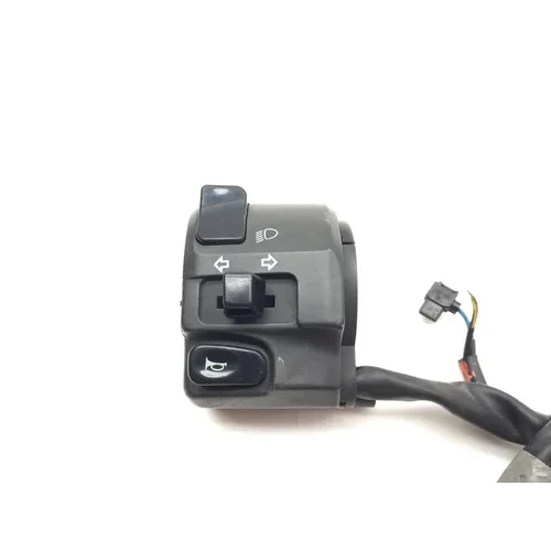 2010 Yamaha YZF R1 Left Headlight Bar Switch 3479  14B-83973-10-00 x 4