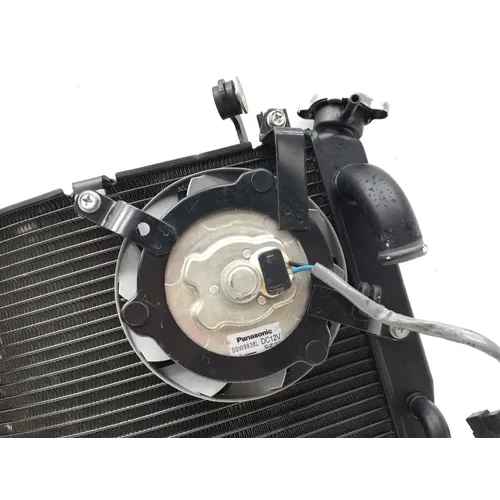 2010 Yamaha YZF R1 Radiator Cooling Front Fluid with Fan 3479 x 4