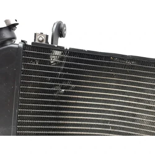 2010 Yamaha YZF R1 Radiator Cooling Front Fluid with Fan 3479 x 3