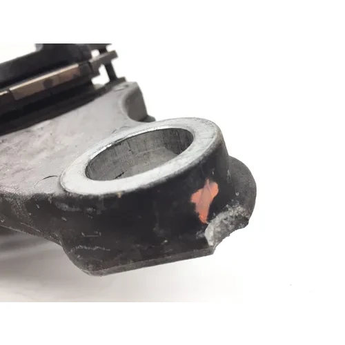 2010 Yamaha YZF R1 Rear Brake Caliper W Stay 3479  5VY-2580W-12-00 x 2