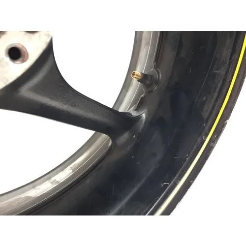 2010 Yamaha YZF R1 Rear Wheel Rim 3479  5VY-25338-00-0X, 5VY-25338-00-2X 7