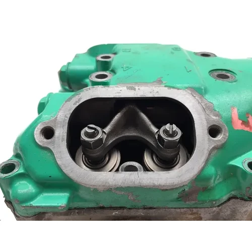 Kawasaki A Teryx 750 Engine Cylinder Head Complete W Cams FRONT 3477  x 5