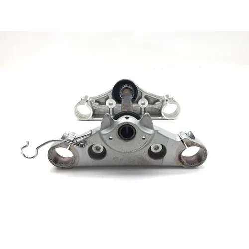 Kawasaki A Vulcan 800 Upper Lower Triple Tree Set 3482 44039-1260 x