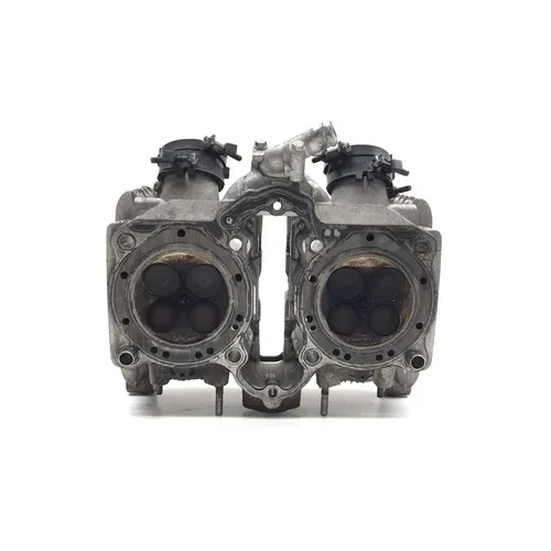 1997 Honda Magna 750 Engine Cylinder Head Complete W Cams Front 3485