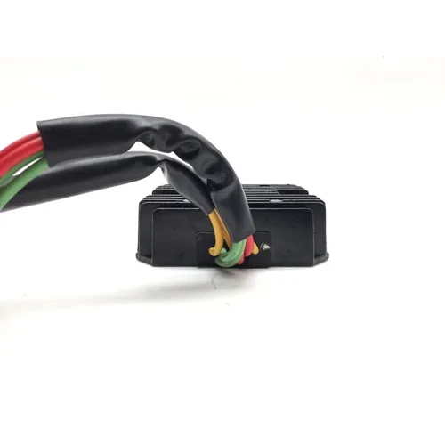 1997 Honda Magna 750 Ignition Voltage Regulator 3485 31600-MZ5-003 4