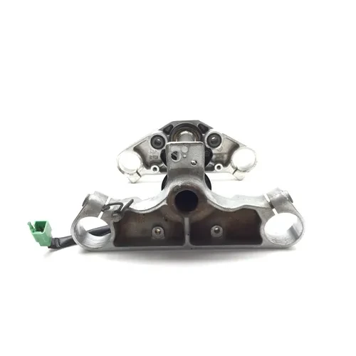 1997 Honda Magna 750 Upper Lower Triple Tree Set 3485 3
