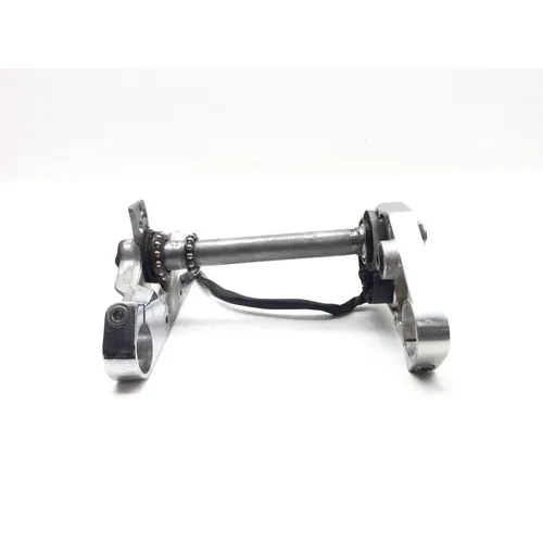 1997 Honda Magna 750 Upper Lower Triple Tree Set 3485 4