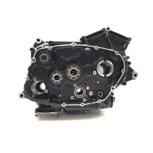 2006 Suzuki Boulevard C50T Engine Left Right Center Cases 3484 11302-39821 2