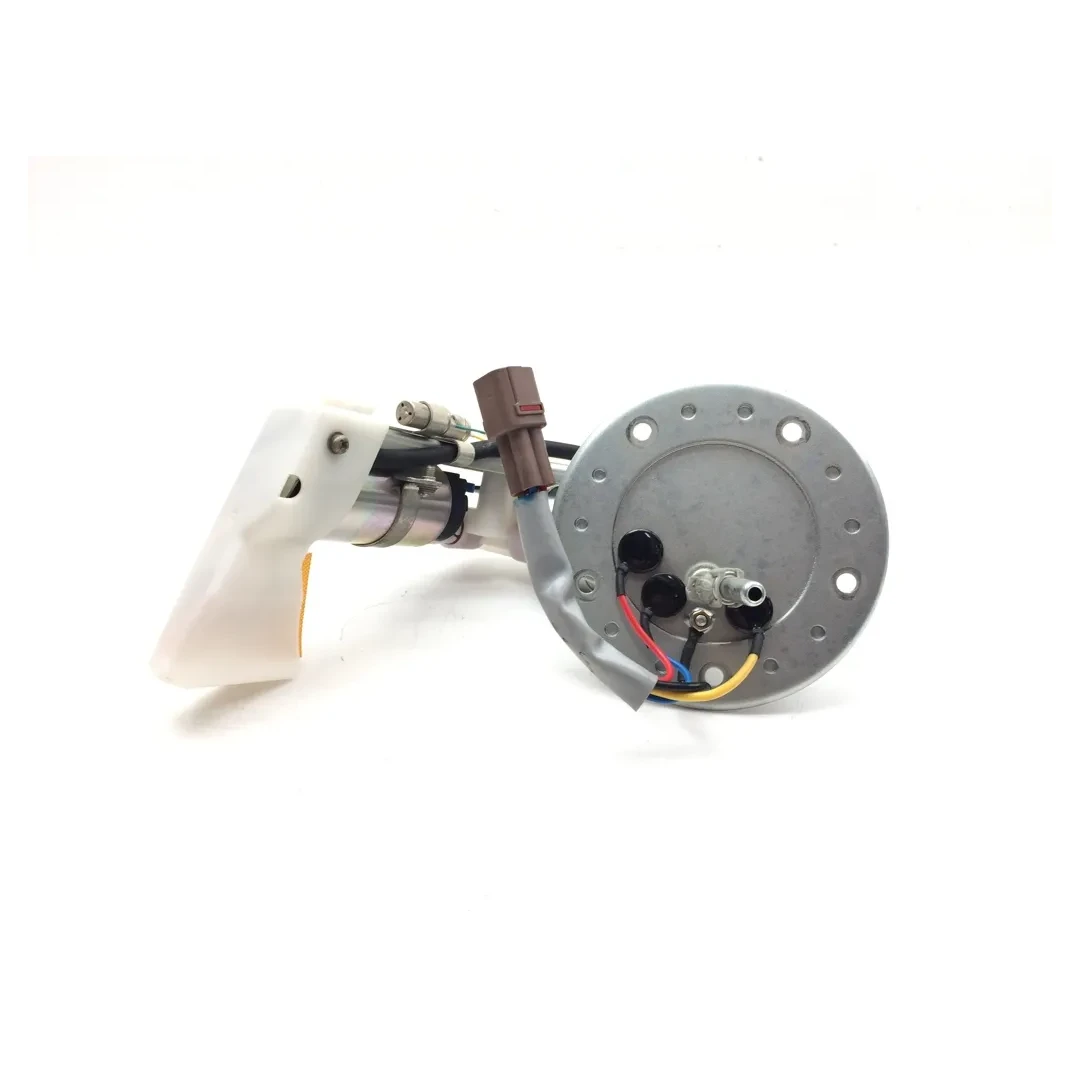 2006 Suzuki Boulevard C50T Gas Fuel Tank Pump 3484 15100-41F20
