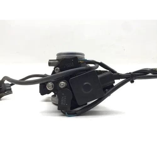 Suzuki A Boulevard Throttle Body 3484 13401-41F00 8