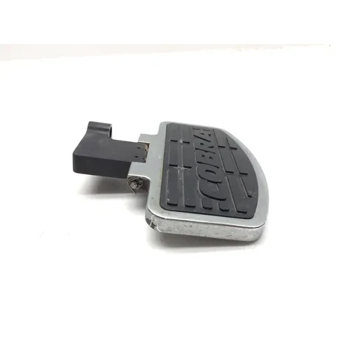 2006 Suzuki Boulevard C50T Cobra Left Right Passenger Floorboards 3484  x 6
