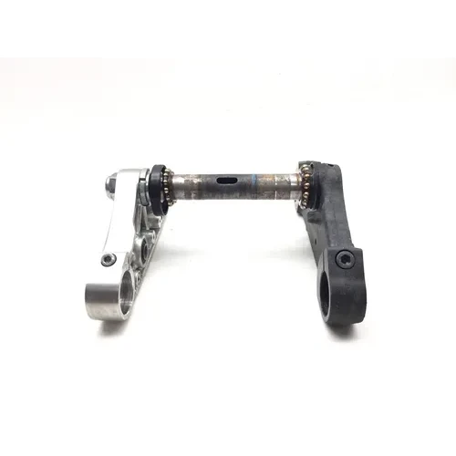 Suzuki A Boulevard Upper Lower Triple Tree Set 3484 51311-41F40, 51410-41F50 4