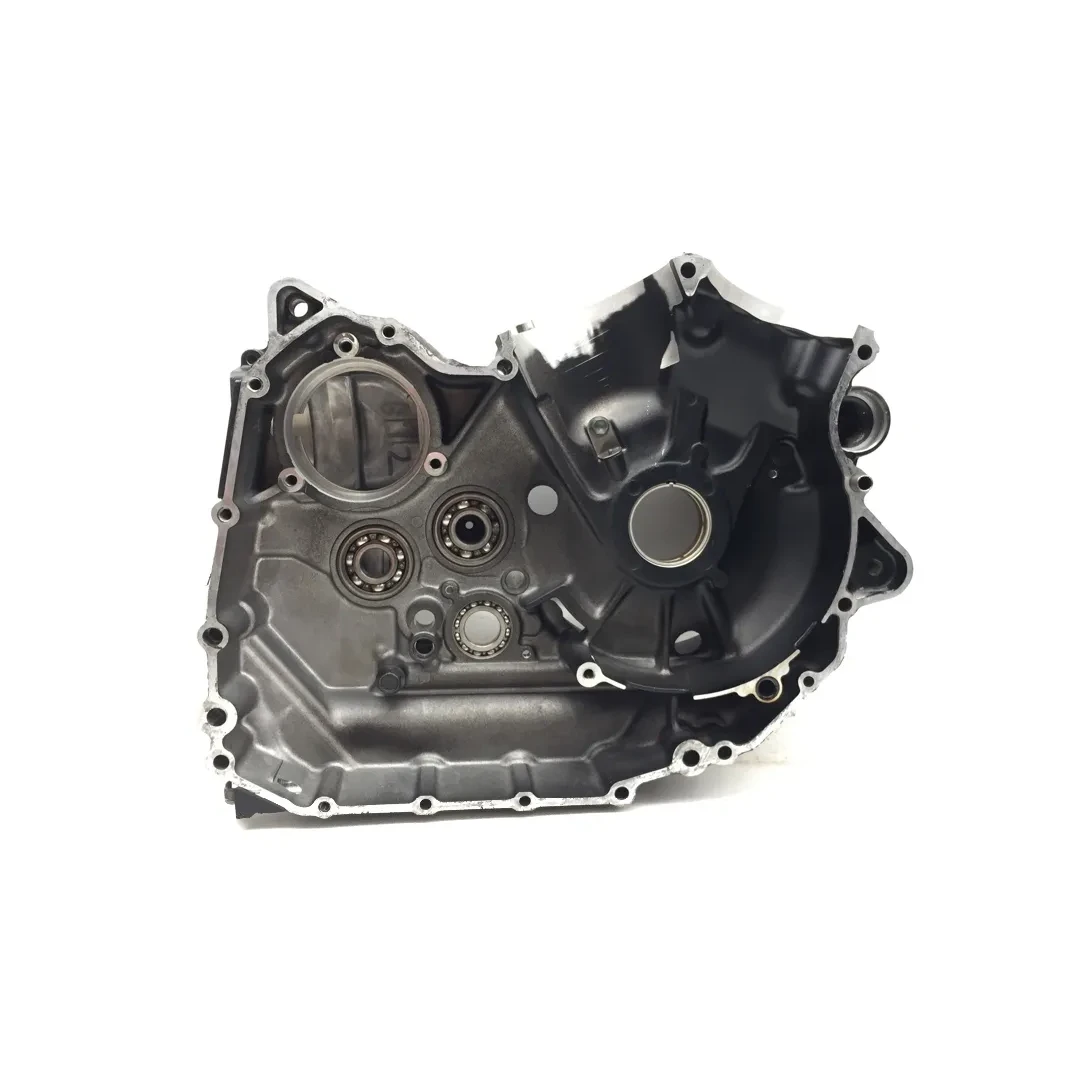 Engine Left Right Center Cases 1999 Suzuki Intruder 1500 11300-10870