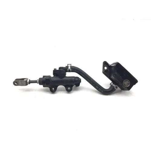 Rear Brake Master Cylinder 1999 Suzuki Intruder 1500  69600-10F00, 69731-10F00 6
