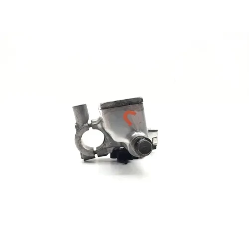 Clutch Perch Master Cylinder 1999 Suzuki Intruder 1500  57500-10F00, 59800-10F00 5