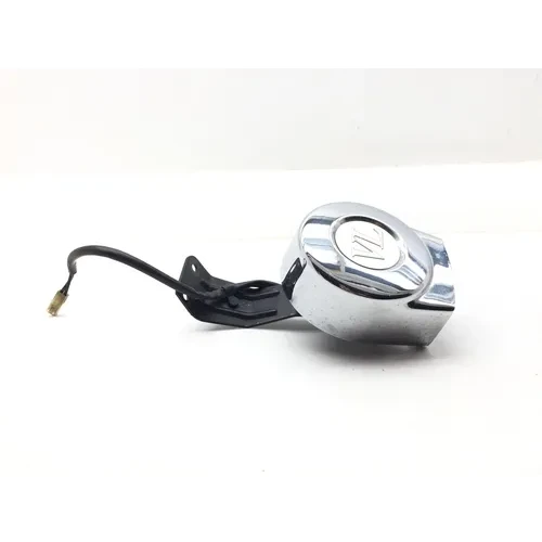 Horn 1999 Suzuki Intruder 1500 x 38500-10F00 2