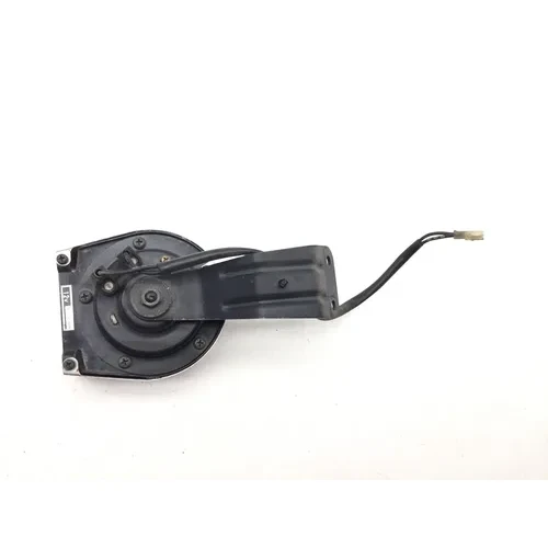 Horn 1999 Suzuki Intruder 1500 x 38500-10F00 7