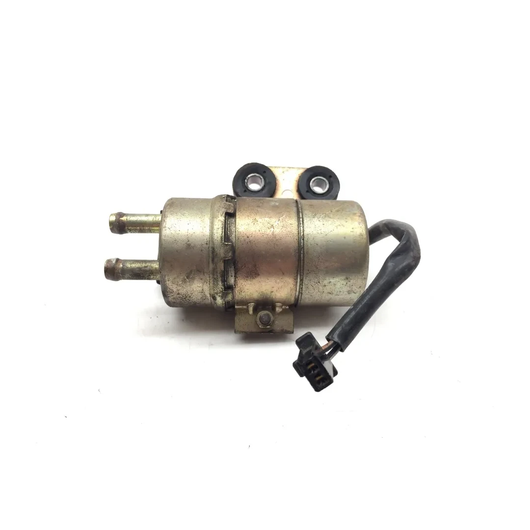 Gas Fuel Tank Pump 1999 Suzuki Intruder 1500 15100-10F00