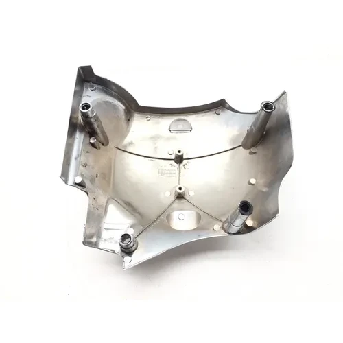 Front Engine Cover 1999 Suzuki Intruder 1500 x 2