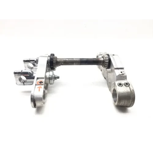 Upper Lower Triple Tree Set 1999 Suzuki Intruder 1500 x 51311-10F00, 51410-10F00 7