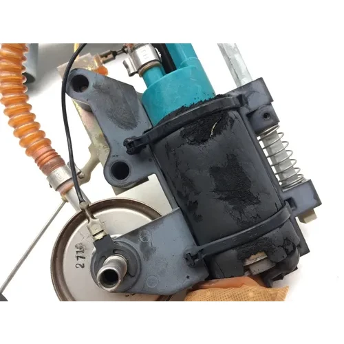 Gas Fuel Tank Pump 2001 Harley-Davidson Electra Glide Ultra Classic EFI 3480 x 2
