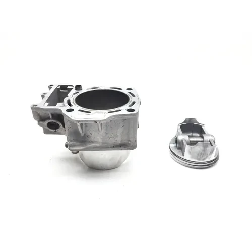 2008 Kawasaki Teryx 750 4x4Engine Cylinder Jug Front 3493
