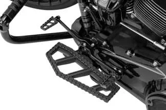 Kuryakyn Riot MX Style Driver Floorboard Set Black