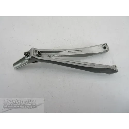 Left Rear Back Passenger Peg Bracket Side 2004 Yamaha YZF R1 731A x 8