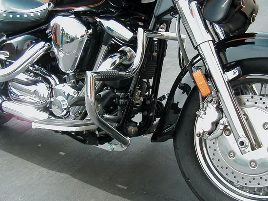 Lindby Linbar Front Highway Bar Engine Crash Guard Chrome