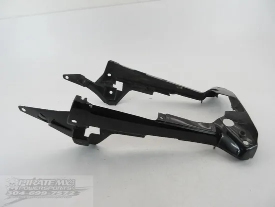 Mid Center Tail Section Rear Back Fairing 2004 BMW R1150RT ABS 689 x