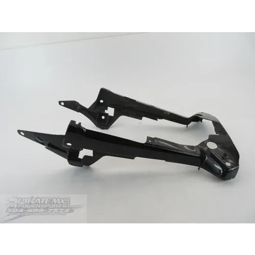 Mid Center Tail Section Rear Back Fairing 2004 BMW R1150RT ABS 689 x 7