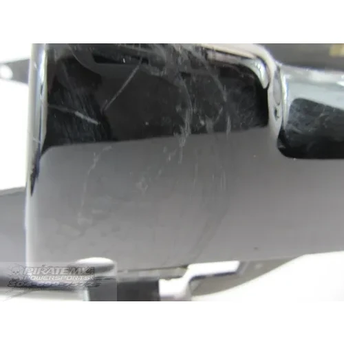 Mid Center Tail Section Rear Back Fairing 2004 BMW R1150RT ABS 689 x 13