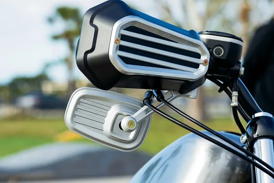 Kuryakyn Dillinger Handguards Silver Pair Bolt-On