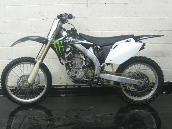 Front Wheel Rim Hub 2005 Honda CRF450R 220