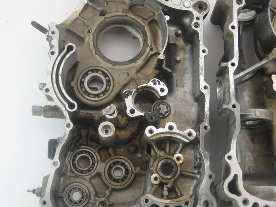 Engine Left Right Center Cases Case 1999 Yamaha Grizzly 600 YFM600FWA 4x4 222