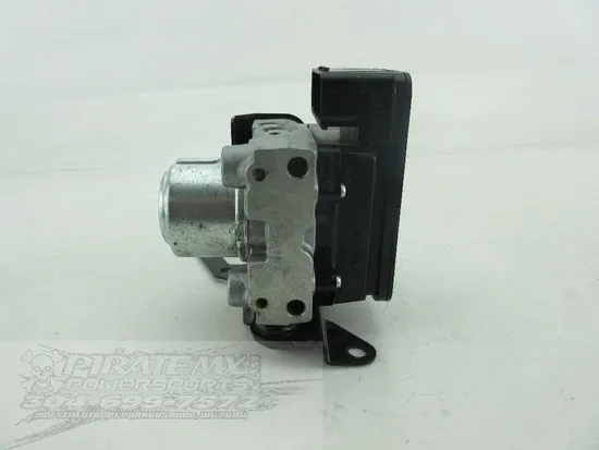 ABS Brake Pump Pressure Modulator 2007 Triumph Sprint ST ABS 883