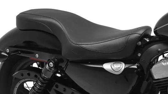 Mustang Black Classic 2 Up Super Tripper 1pc Seat