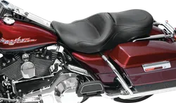 Mustang Black 2 Up Sport Touring 1pc Seat