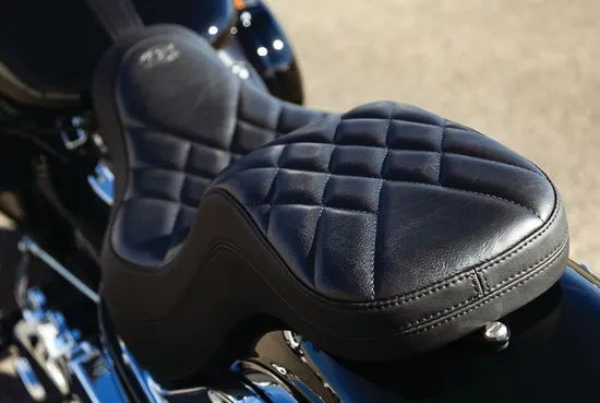 Mustang Black Prism Stitch 2 Up DayTripper 1 Pc Seat