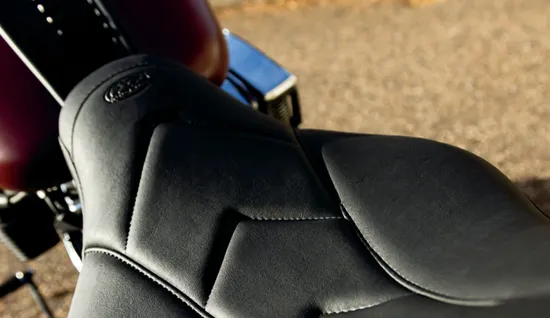 Mustang Black Apex Stitch 2 Up DayTripper 1 Pc Seat