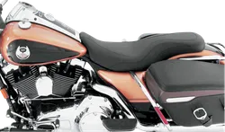 Mustang Black  2 Up DayTripper 1pc Seat