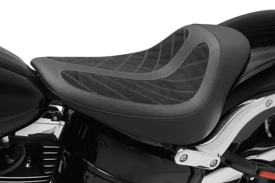 Mustang Kodlin Signature Black Solo Seat