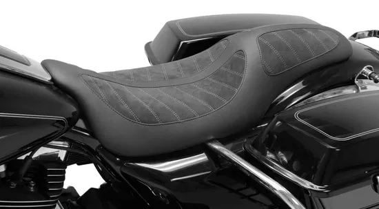 Mustang Kodlin Signature Black 2Up 1 pc Seat